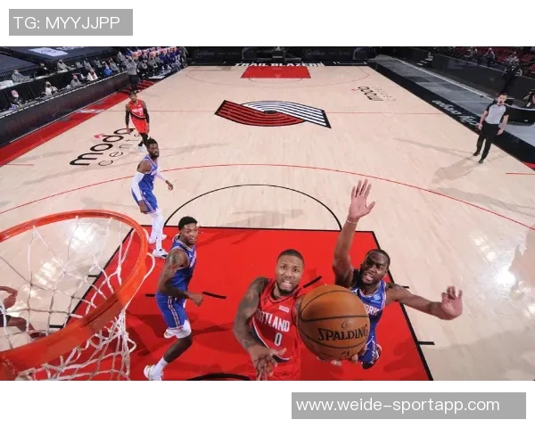 克尼佩尔表现出色12投7中砍下21分7助攻三分球命中率高达55