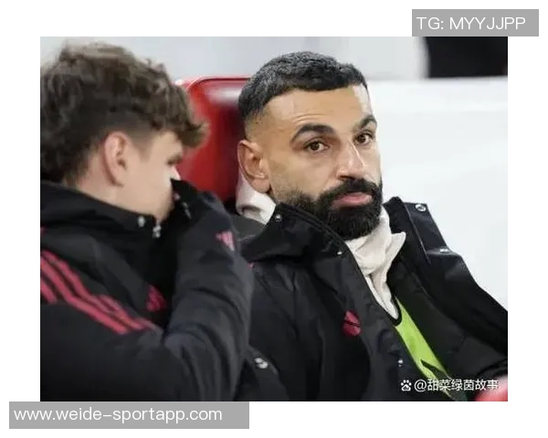 外媒报道萨拉赫直接飞往开罗与埃及队会合不前往吉达 外媒报道萨拉赫直接飞往开罗与埃及队会合不前往吉达