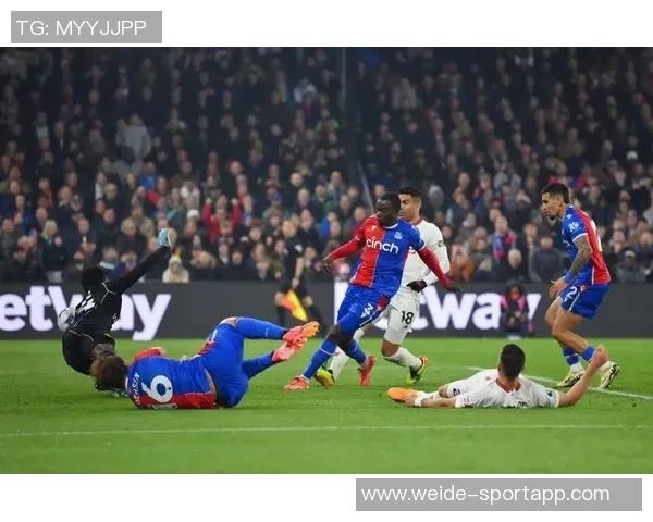 英超争夺激烈曼联仅差1分冲击前六席位